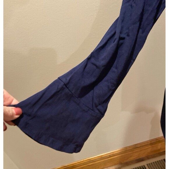 Michael Kors Blouse Plus Sz XL Top Navy Ruffle Hem Bell Long Sleeves Dressy Chic - Picture 4 of 10